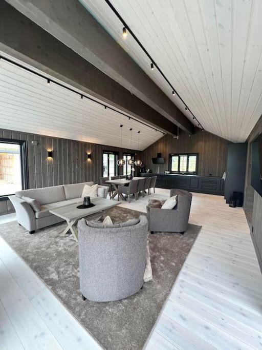 Ny Eksklusiv Hytte I Vradal Med Perfekt Beliggenhet- Alpin Og Ski Exterior foto